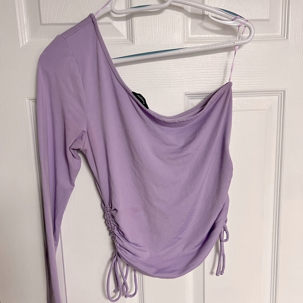 Lavender One Shoulder Ruched Top - Picture 3 of 5